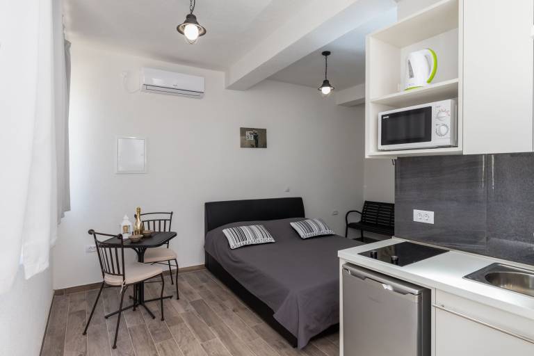 Ferienwohnung in Dubrovnik, Bosanka, Kroatien für max. 2 Personen Ferienwohnung in Dubrovnik, Bosanka, Kroatien für max. 2 Personen