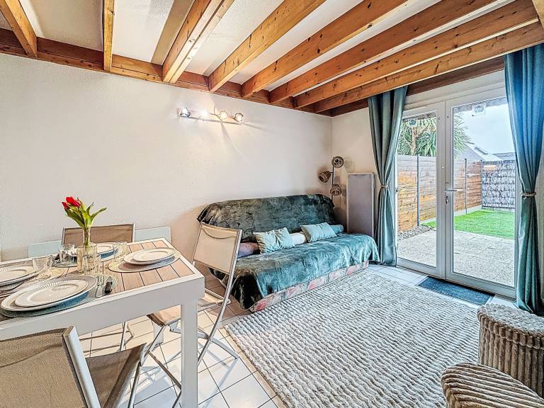 Fully equipped house with yard, terrace & barbecue | Close to the beach | Pets are welcome — photo 4