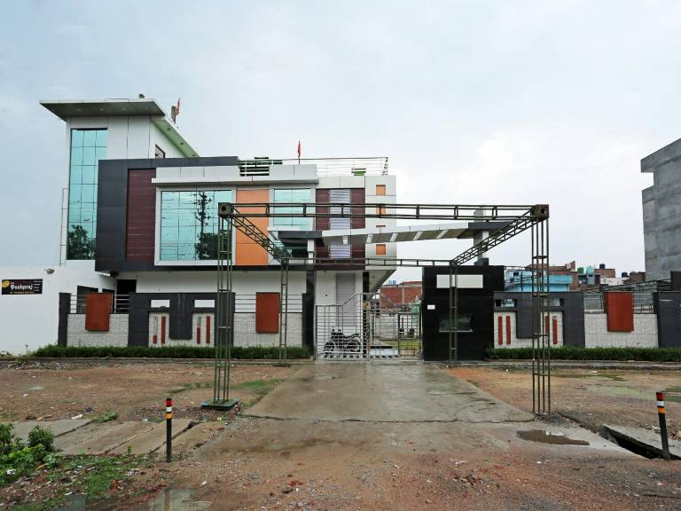 Super Townhouse Keshavpuram