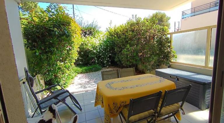 Apartment with patio & garden | Good for workation — photo 2