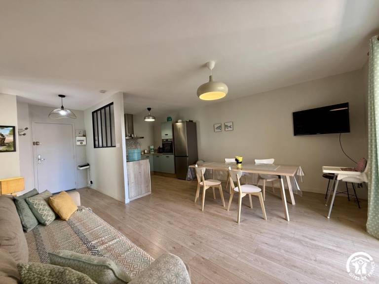 Gite with garden & terrace — photo 2
