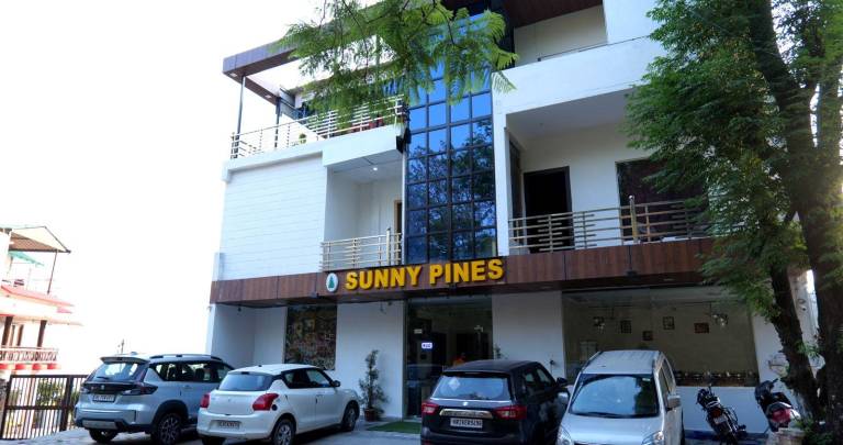 Sunny Pines Resort