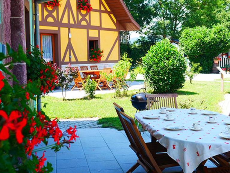 Chalet with terrace — photo 4