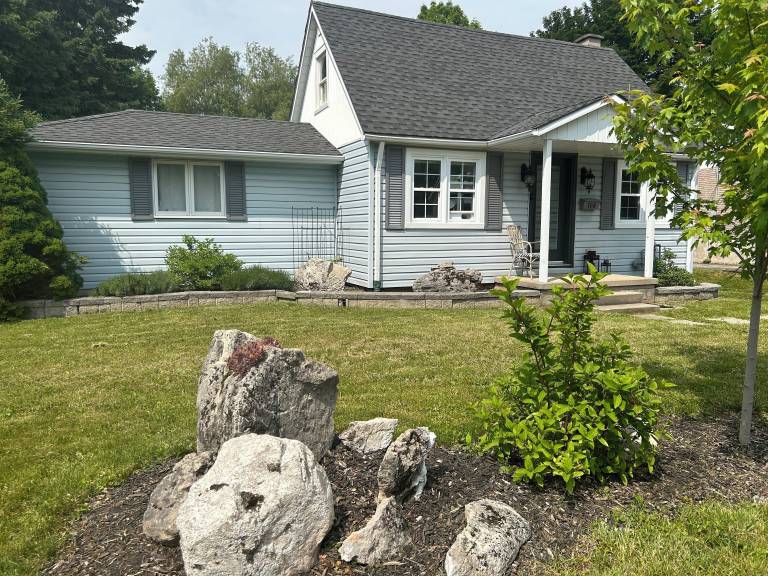 House Owen Sound