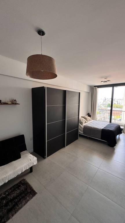 Family-oriented apartment with pool, jacuzzi & patio | City view | Dogs allowed — photo 4