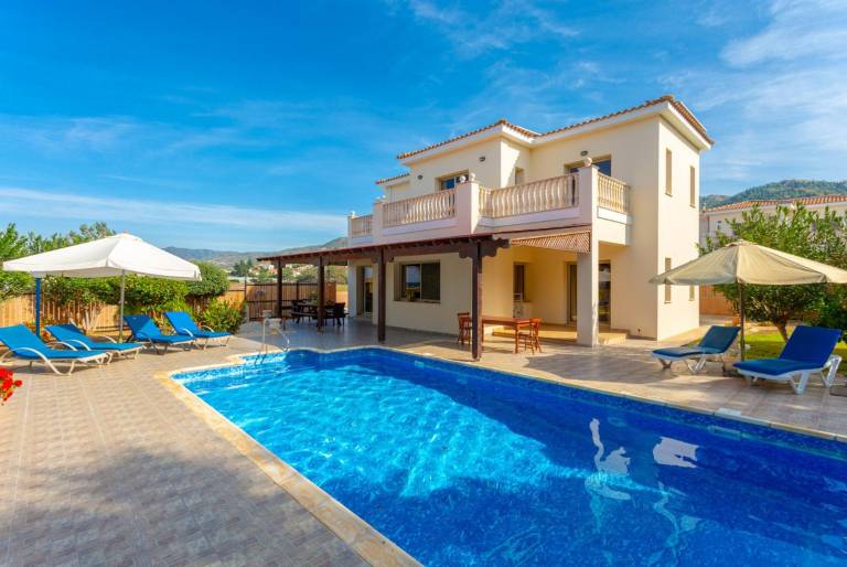 Villa  Argaka