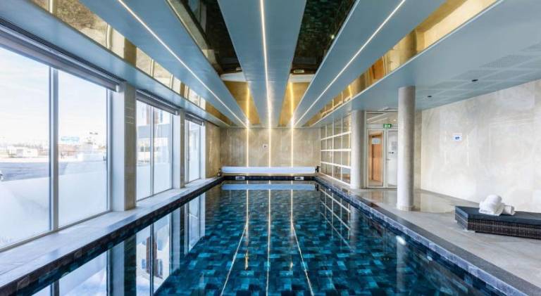 Brit Hotel Privilege Paris Rosny-sous-Bois in Bobigny