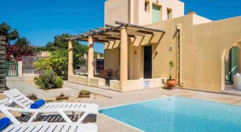 Villa with patio, garden & grill | Dogs allowed in Rhodes