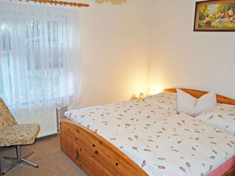 Ferienwohnung in Neuensien, Lancken-Granitz f&uuml;r max. 2 Personen
