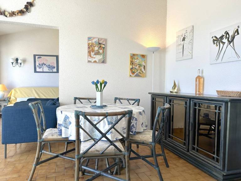 Rental apartment with pool — photo 5