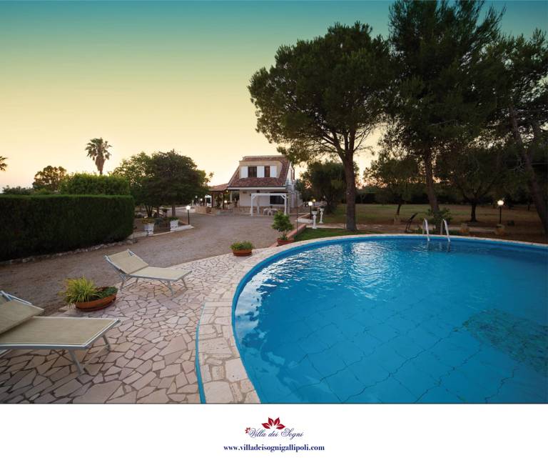 Villa Parabita