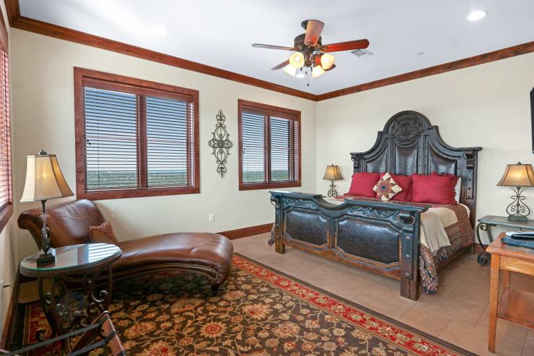 Arc de Texas - Louis XIV Suite — photo 3