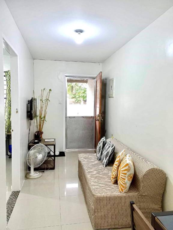 Apartment with 2 rooms for 6 persons in Angeles City