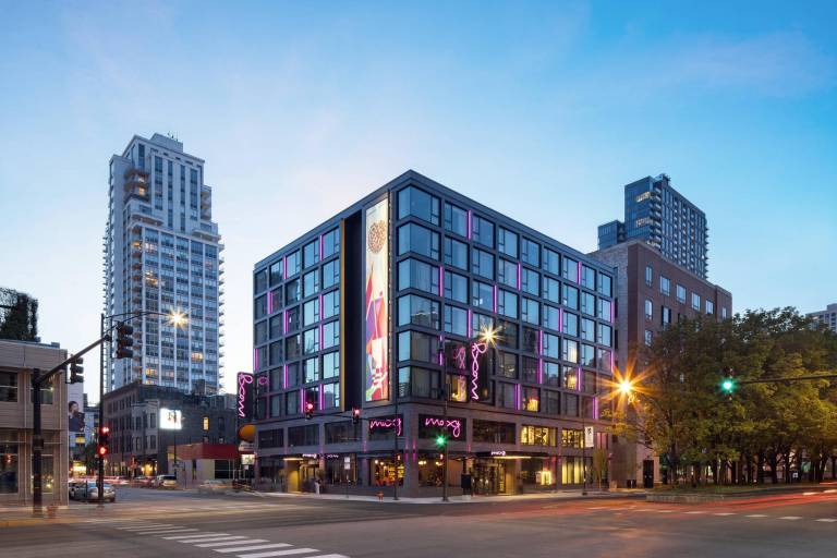 Moxy Chicago Downtown in Lincoln, IL