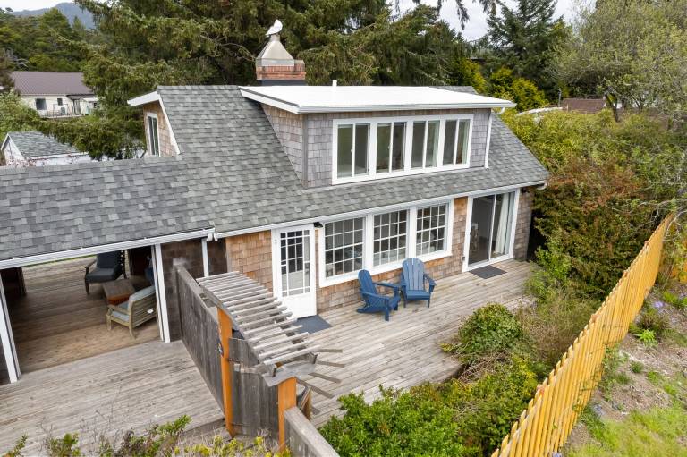 House Manzanita