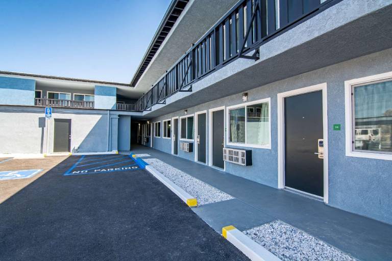 Motel 6 Ridgecrest, CA -China Lake in Ridgecrest, CA