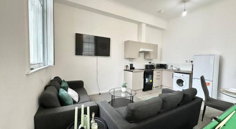 Rental apartment with 2 rooms for 6 persons — photo 2