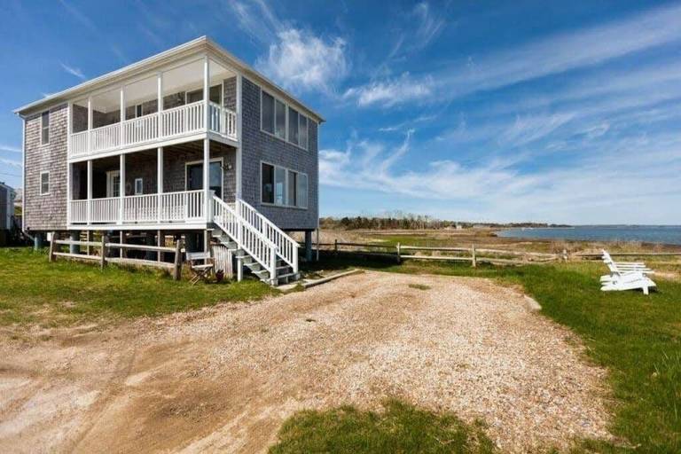 House  Barnstable
