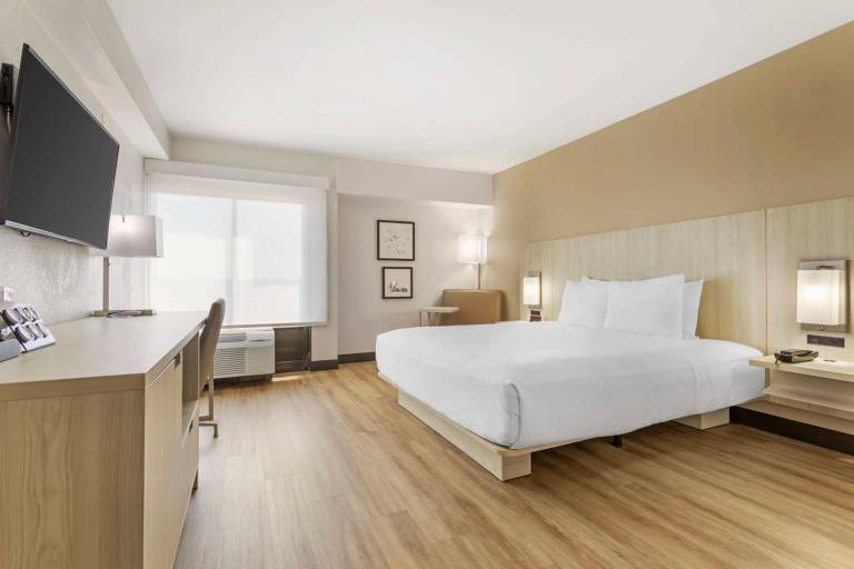 Best Western Plus Sugar Land Stafford