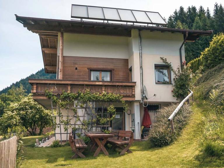 Holiday home with sauna directly on the ski slope — photo 3