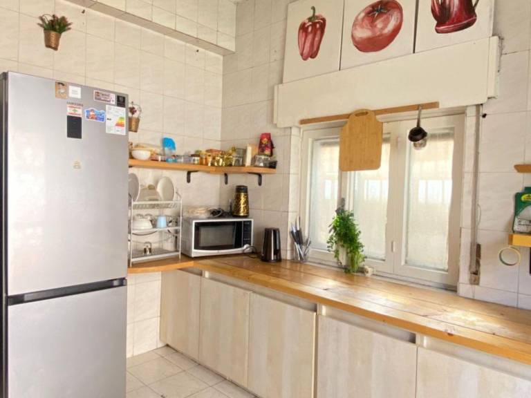 Vacation home with grill & patio | Near King Abdullah I Mosque | Pet-friendly — photo 3