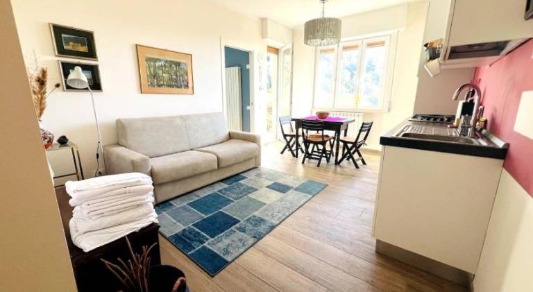 Holiday apartment with 1 room for 4 persons in Sanremo