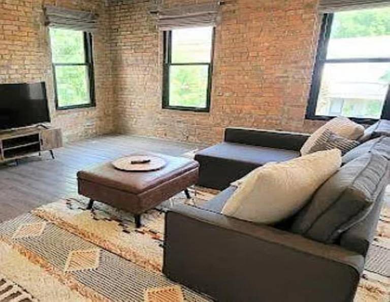Prime Location – Short North – Free Parking in Franklin, OH