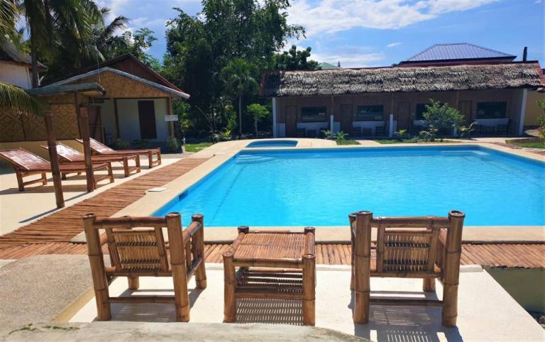 Native House Resort powered by Cocotel in Moalboal