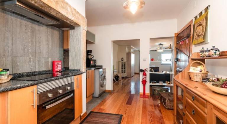 Apartment | Near São Jorge Castle | Good for workation | Dogs allowed — photo 3