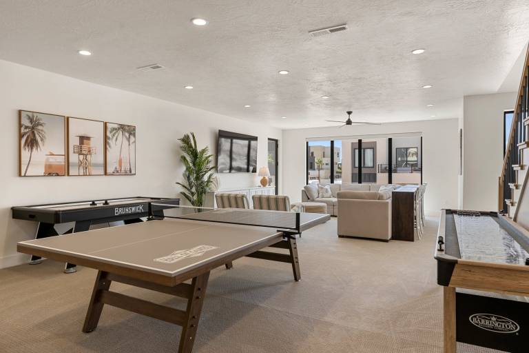 House with jacuzzi, BBQ & private pool — photo 5