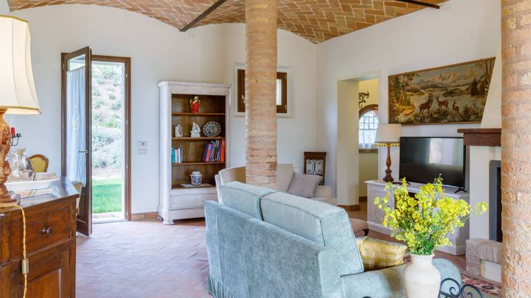 Fully equipped villa with private pool, patio & grill | Suitable for remote work | Pet-friendly — photo 5