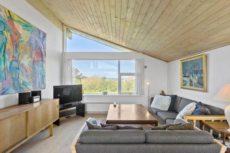 Spacious vacation home with terrace & barbecue | Sea view | Beach nearby | Pets allowed — photo 2
