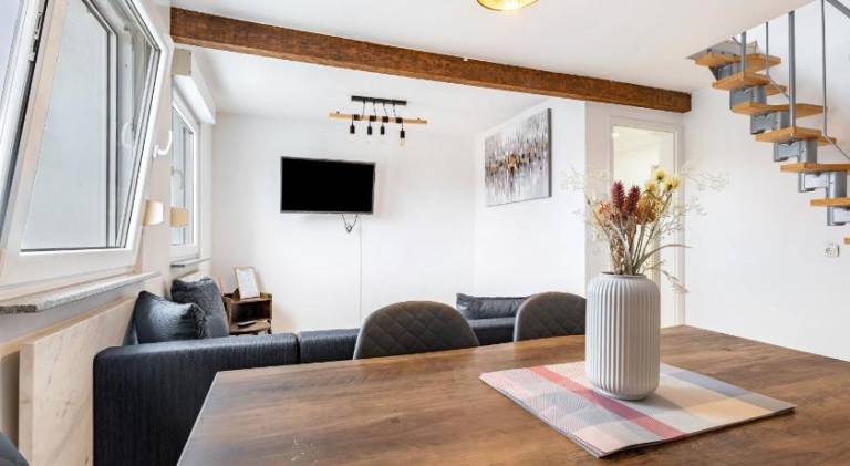 Rental apartment with 2 rooms for 6 persons — photo 3