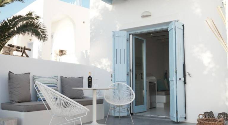Holiday apartment with yard & terrace — photo 4