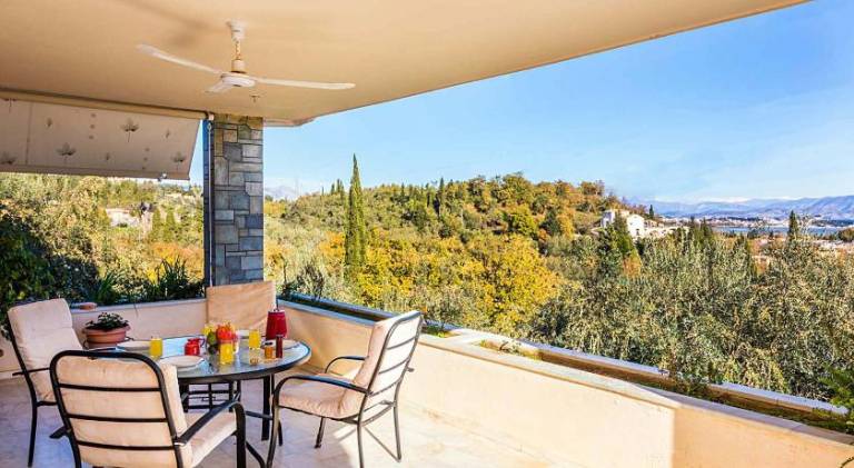 Vacation home with patio, garden & BBQ — photo 5