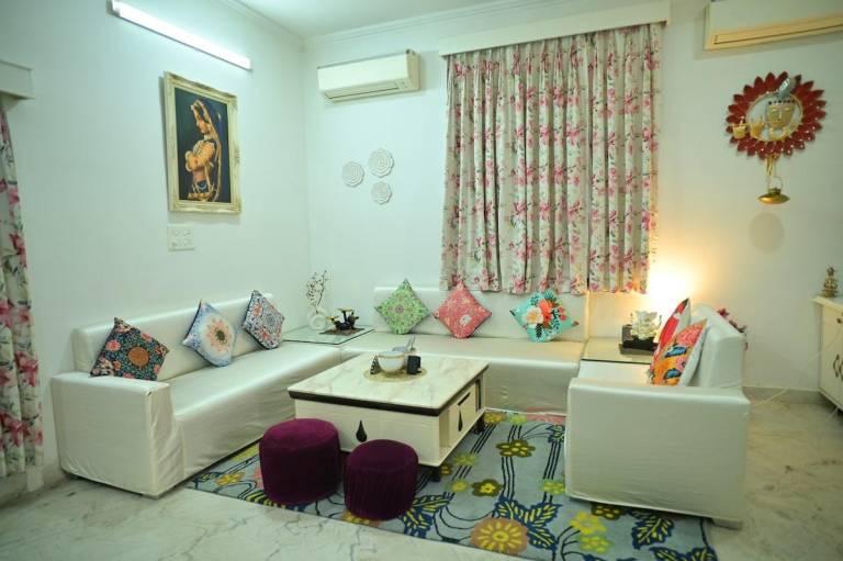 604whiteHouse by Blissful stays (entire bunglow) in Jaipur