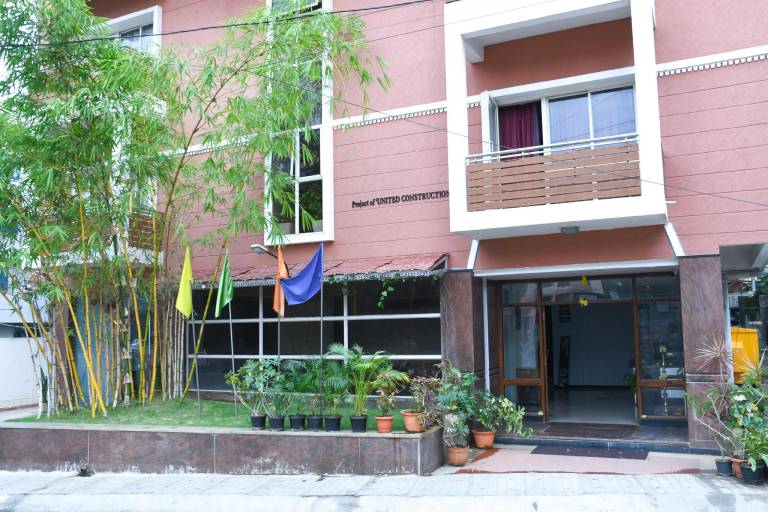 DASS SUITES
