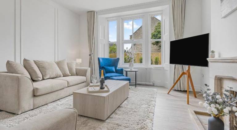 Holiday apartment with 3 rooms for 6 persons — photo 2
