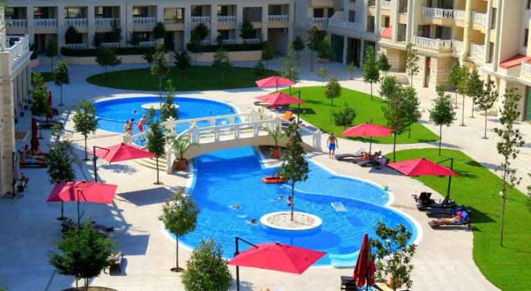 Апартаменти Варна Саут на плажа 2 - Varna South Apartments on the beach 2 in Varna