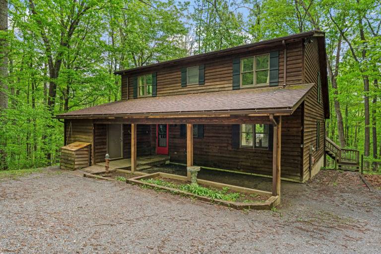 Cabin Berkeley Springs