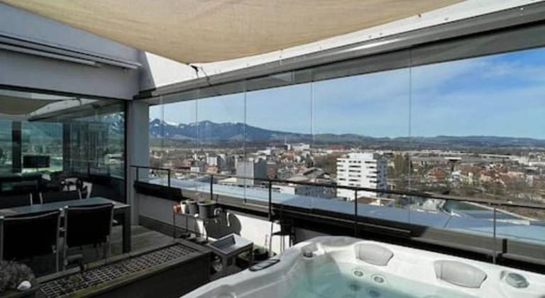 Wonderful holiday apartment with jacuzzi | Dogs allowed — photo 2