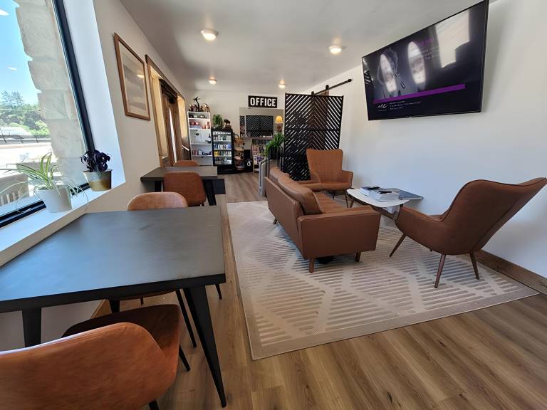 Americas Best Value Inn by the River Hot Springs — photo 3