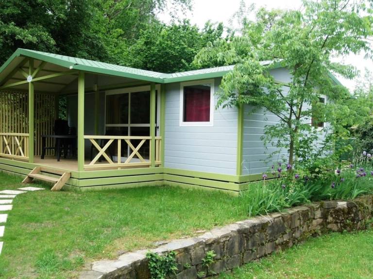 Chalet with pool & BBQ — photo 3