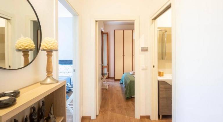 Holiday apartment with 2 rooms for 4 persons — photo 2