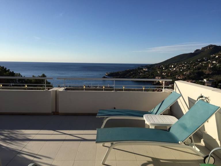 Appartement en copropriété Théoule-sur-Mer