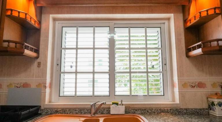 Fully equipped wonderful vacation home with patio, hot tub & barbeque | Suitable for remote work | Pets allowed — photo 5