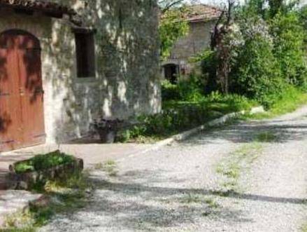 Borgo Pianello Country Resort in Lizzano in Belvedere