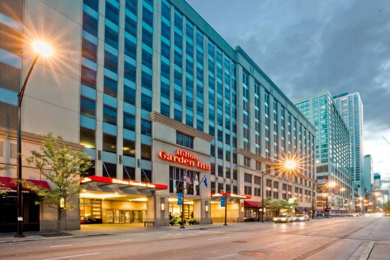 Hilton Garden Inn Chicago Downtown Magnificent Mile in Lincoln, IL