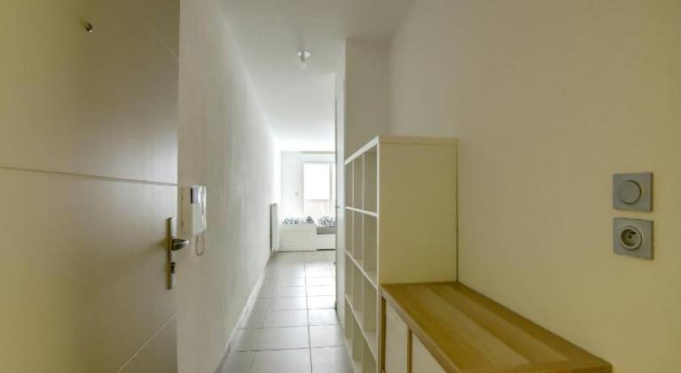 Rental apartment with patio | Near Toulouse Cathedral | Perfect for remote work — photo 4