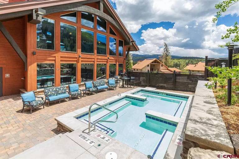 Condo with hot tub, fast internet & heated pool | Mountain view in Durango, CO